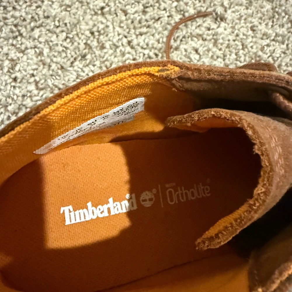 Timberland Brown Chukka Boots with Suede Finish - Picture 4 of 8